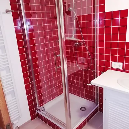Furnished House Tla 3 Bedroom 3 Bath